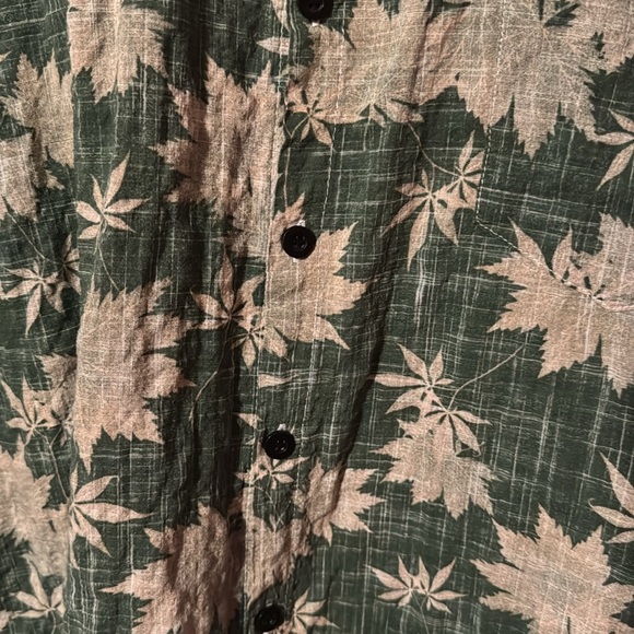 Vatpave Men's Hawaiian Short Sleeve Button Down XL Shirt with Pocket - Picture 5 of 11